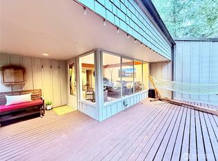 741 E Promontory Rd, Shelton, WA 98584