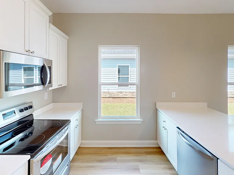 1056 Moen Loop — Photo 13