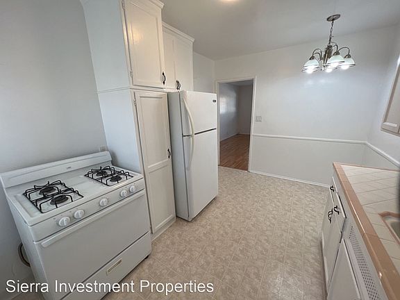 5th image of 1233 N Hollywood Way #B