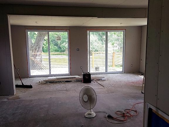 5th image of 24689 N Fox River Dr