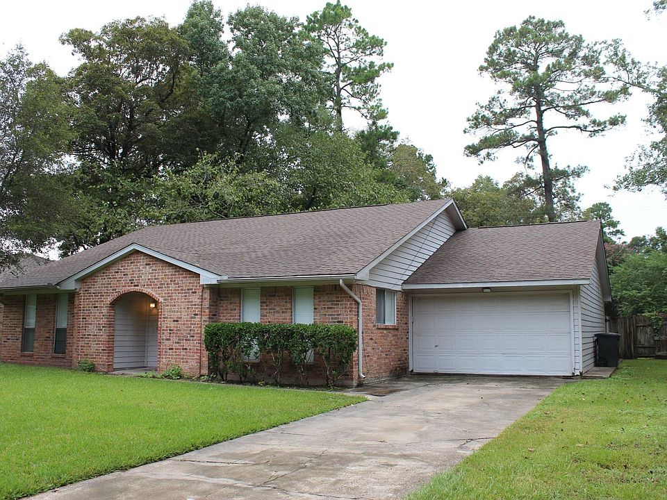 1st image of 1763 Woodway Dr