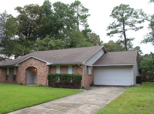 1763 Woodway Dr, New Caney, TX 77357