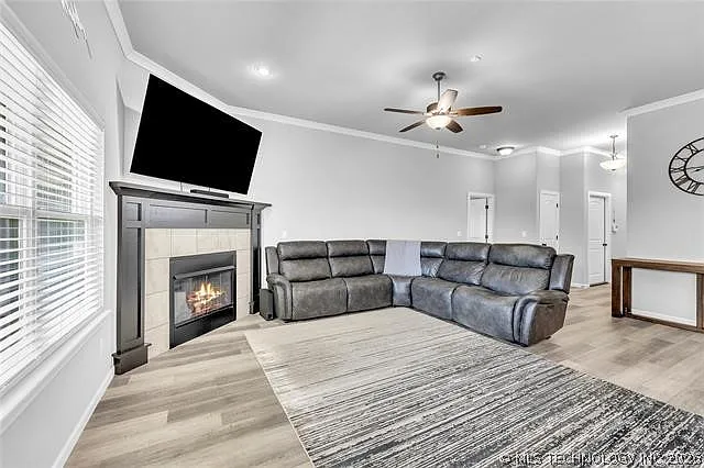 3943 S 149th East Ave — Photo 4