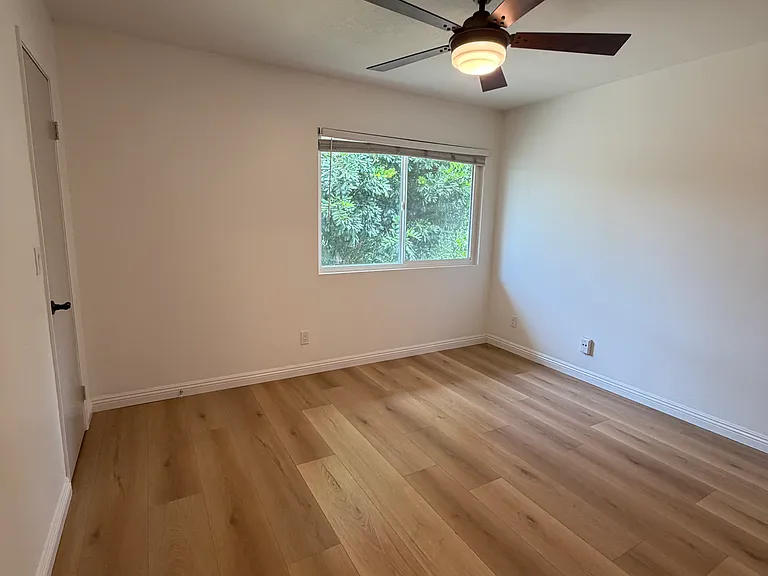 2518 Wanek Rd #C — Photo 12