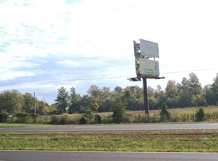 1448 W Main St, Livingston, TN 38570