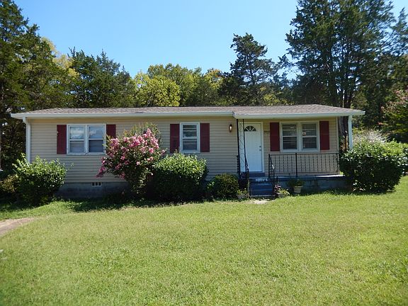 5th image of 2922 Halls Hill Pike