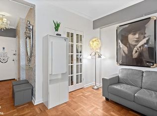 240 E 46th St APT 10E, New York, NY 10017