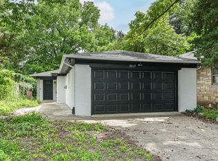5017 E 14th St, Indianapolis, IN 46201