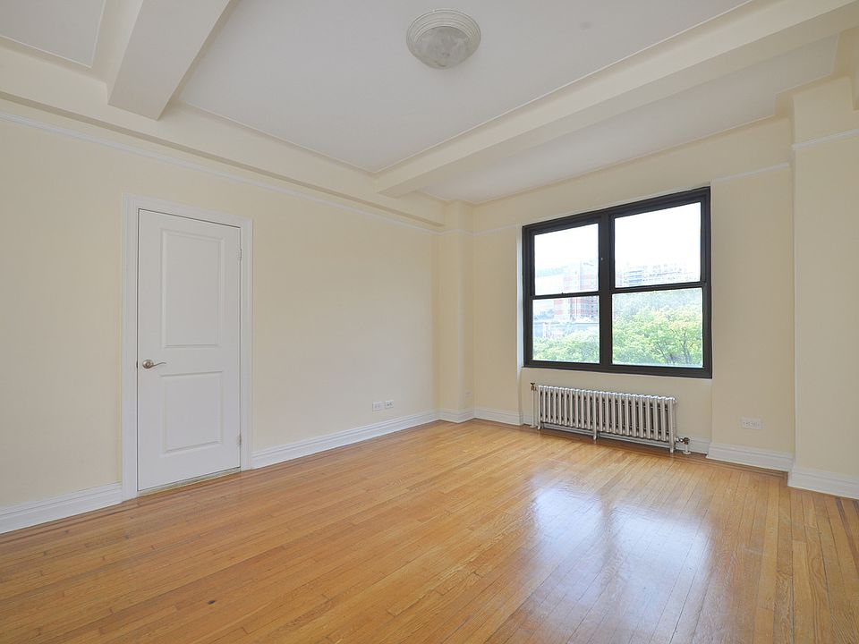 1st image of 166 2nd Ave APT 3D