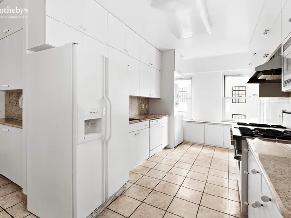 857 5th Avenue image 21 of 21