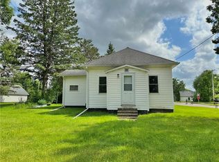 1008 Ludlow Ave, Cameron, WI 54822