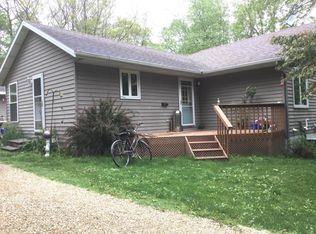 51197 Fork Trl, Pine Island, MN 55963
