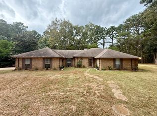5582 Ramblewood Ln, Whitehouse, TX 75791