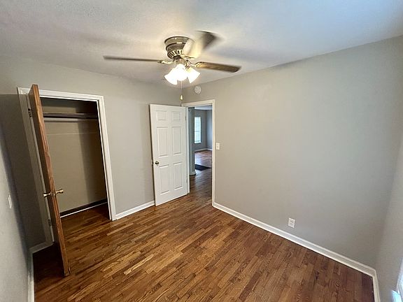 4th image of 1609 W 22nd Ter #1
