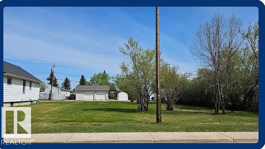 1st image of 4916 51st Ave