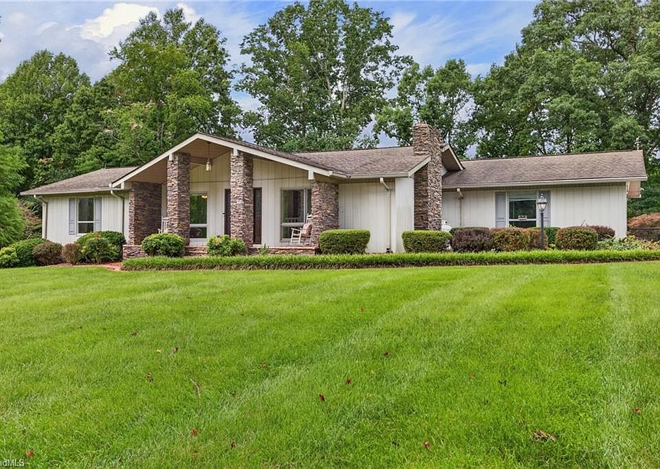 1st image of 323 Nurse Rd