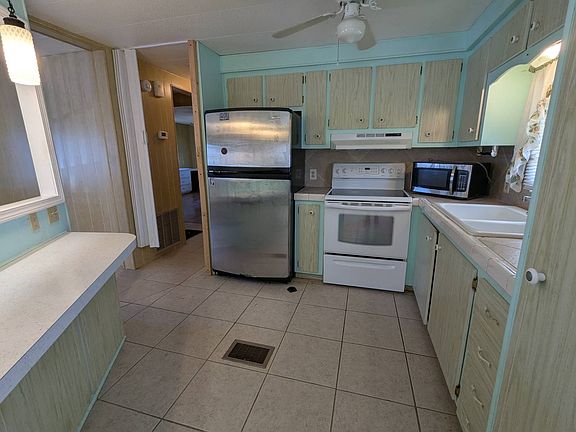 4th image of 66220 Milton Rd