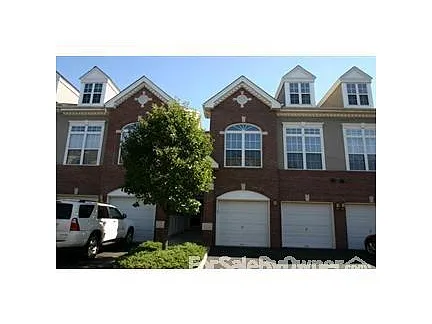 254 Riverwalk Way #Q181 photo 1