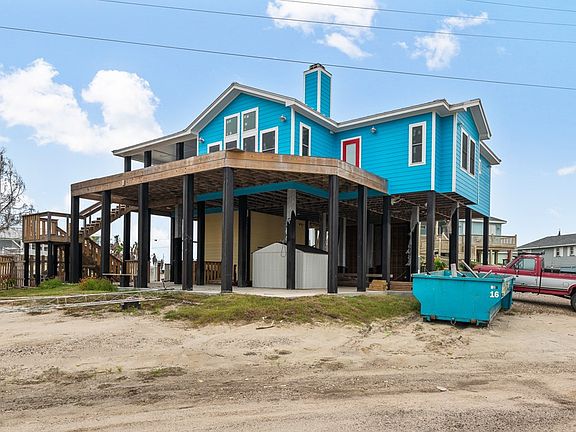 2nd image of 610 Sandollar Cir