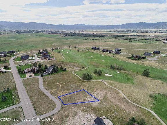 2nd image of 6202 Peregrine Dr