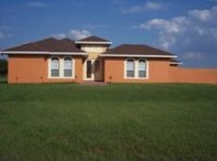 13 Henscratch Rd, Lake Placid, FL 33852