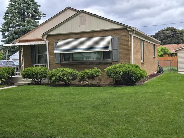 3804 South 24th STREET, Milwaukee, WI 53221