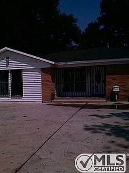 2nd image of 1848 N Prairie Creek Rd