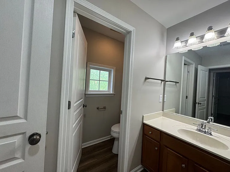 9734 Cadman Ct — Photo 15