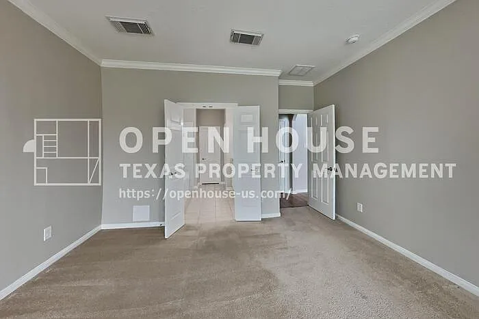 6714 Village Bridge Dr — Photo 8