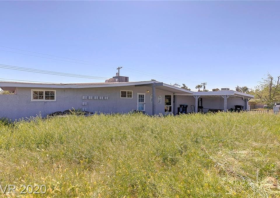 1st image of 2790 Topanga St