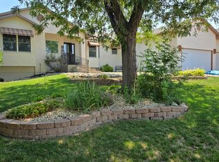232 Alhambra Dr, Pueblo, CO 81005