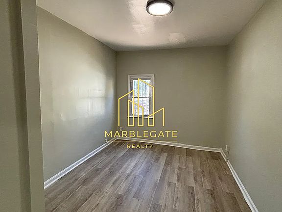 5th image of 262 Chadwick Ave #11