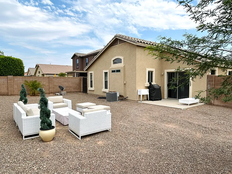 16028 W Meade Ln — Photo 19