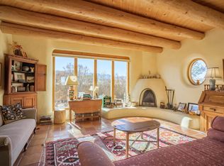 46 Irish Rd, El Prado, NM 87557