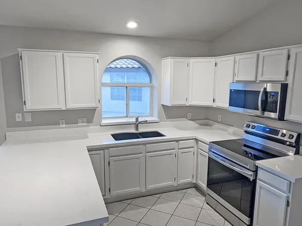 8917 W Lockland Ct, Peoria, AZ 85382