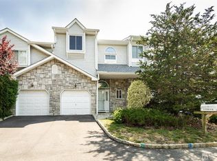 7 Linbrook Dr, Laurence Harbor, NJ 08879