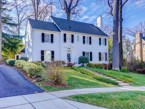 7014 Beechwood Dr, Chevy Chase, MD 20815