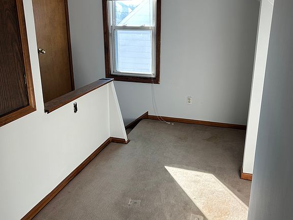 4th image of 3119 Tuxedo Ave