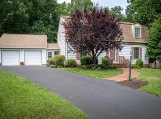 104 Woodhurst Ct, Charlottesville, VA 22901