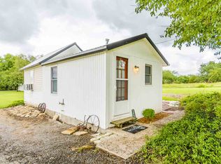 20525 SE Snokomo Frontage Rd, Paxico, KS 66526