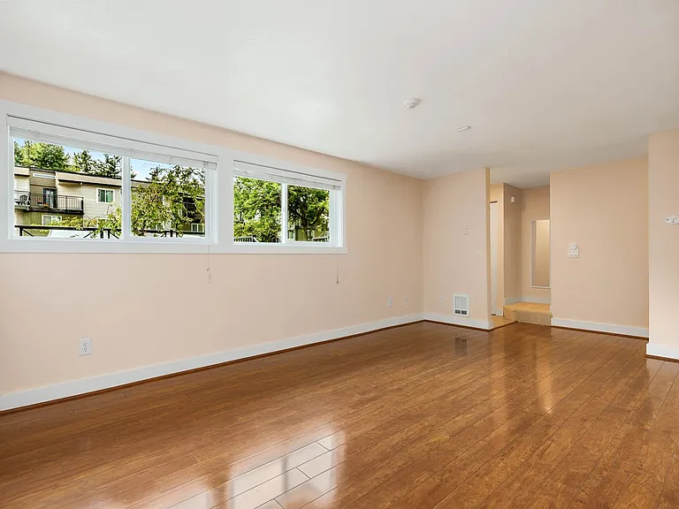 15827 NE Leary Way #B116 — Photo 5