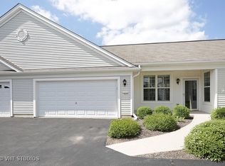 14028 Moraine Hills Dr, Huntley, IL 60142