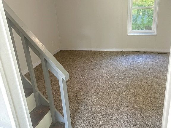 4th image of 3300 Overbrook Dr