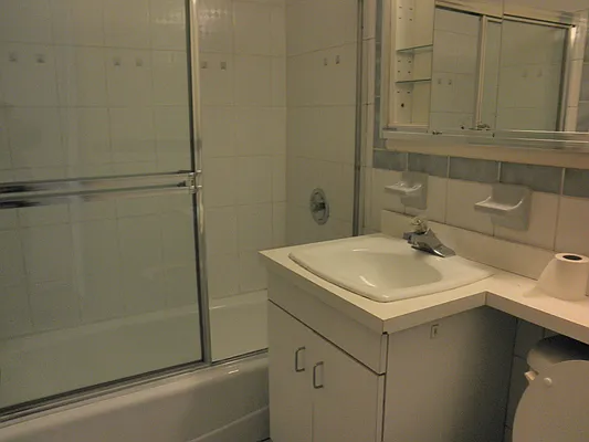 Rented by RV Realty | media 10