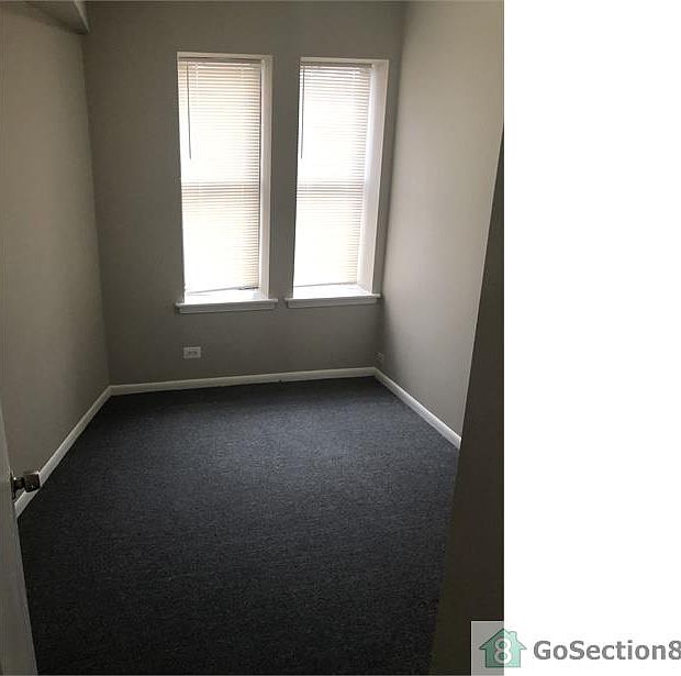 1st image of 3525 W Van Buren St #1