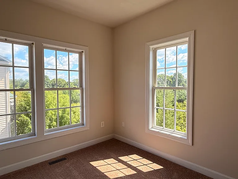 605 Whetstone Glen St #605 — Photo 7