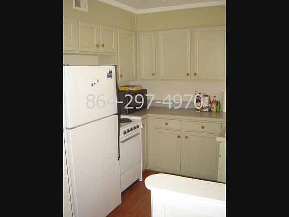 4th image of 100 Lewis Dr Unit 18D