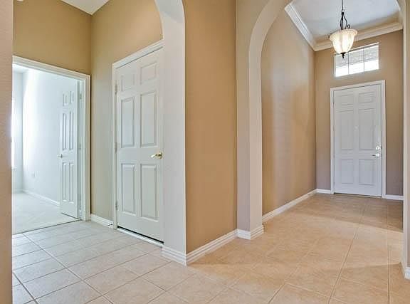3rd image of 1384 Sagebrook Dr