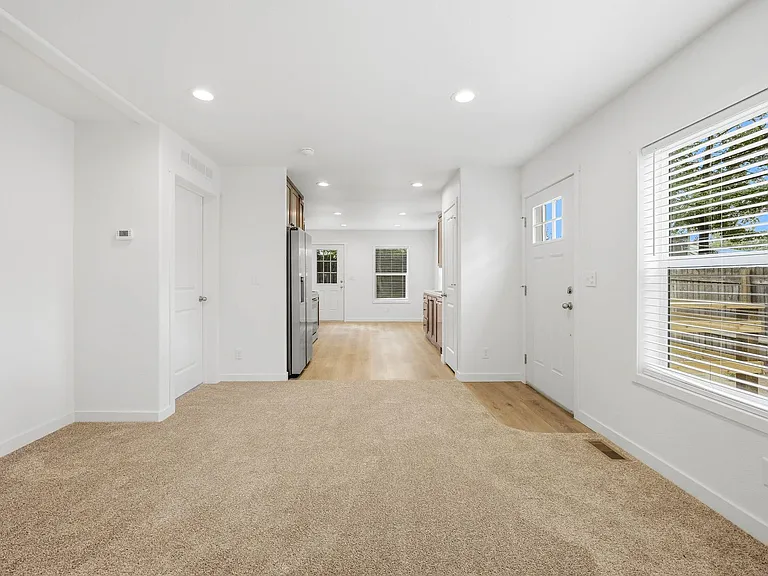 1445 Elm St — Photo 4