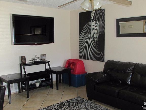 3rd image of 82824 Crawford Dr